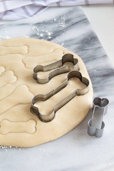 Fox Run Dog Bone Cookie Cutter Set, 3-Piece, 2” to 3.5”