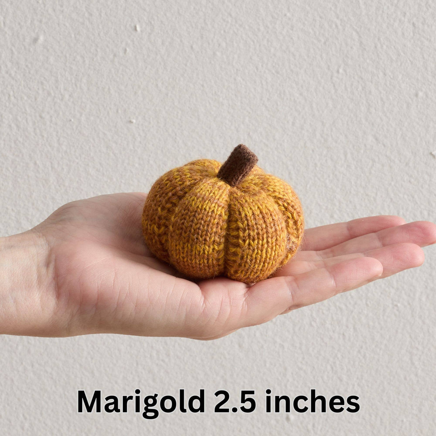 Cozy Knit Pumpkins - Periwinkle Rose