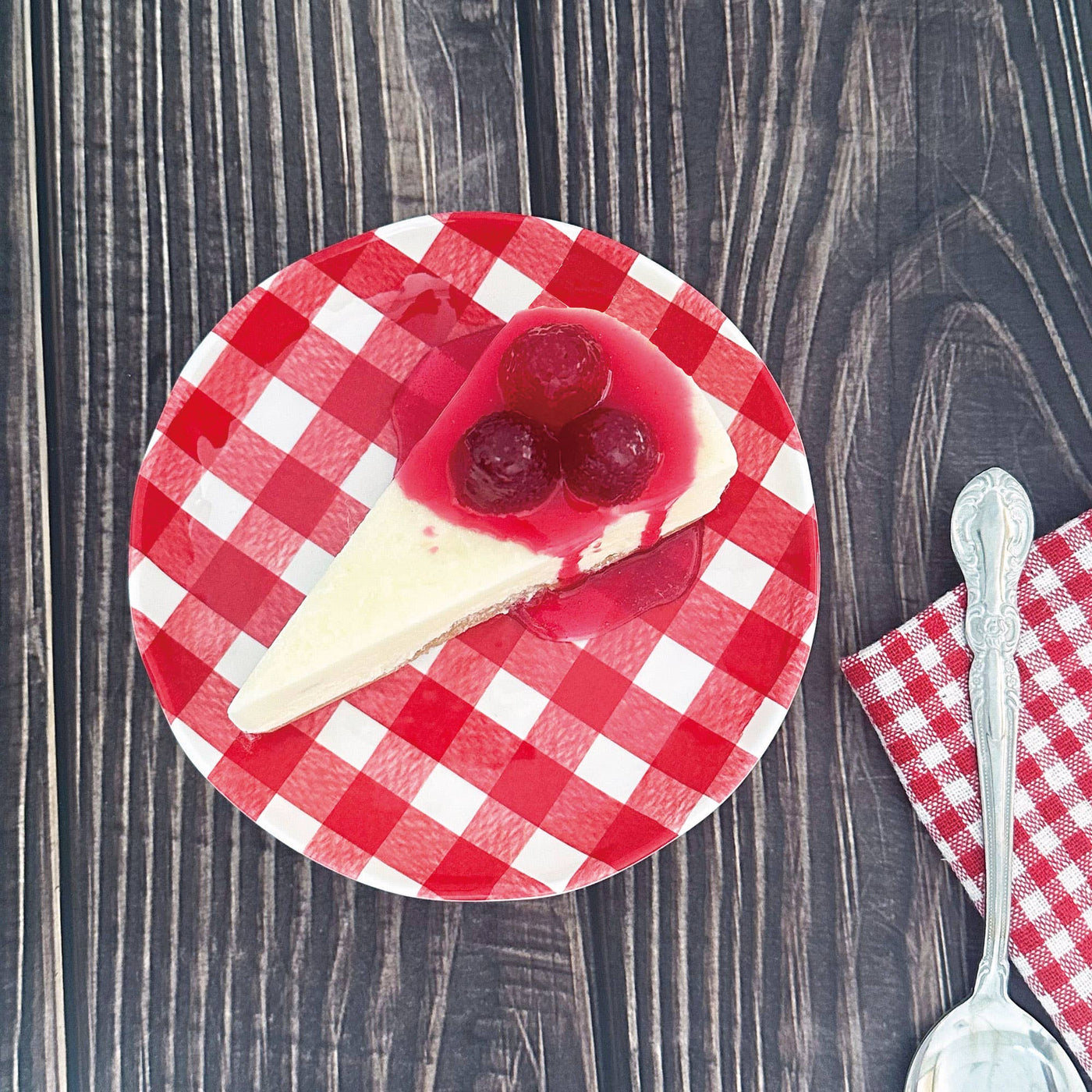 Gingham 6" Melamine Plates, Red - Periwinkle Rose